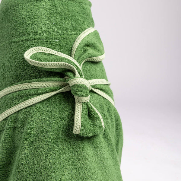 Snoot Style tie back dog towel robe.
