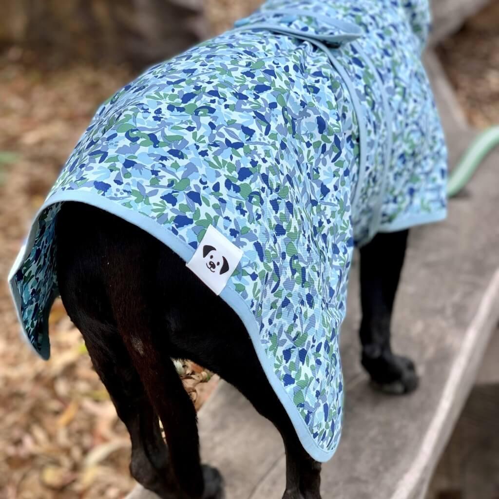 Close up picture of the Snoot Style Dog Raincoat.